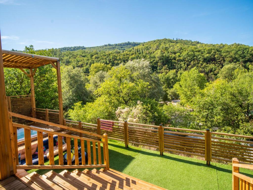 Camping Hotel Les Rives Du Loup Tourrettes-sur-Loup Exterior foto
