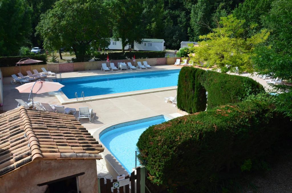 Camping Hotel Les Rives Du Loup Tourrettes-sur-Loup Zimmer foto